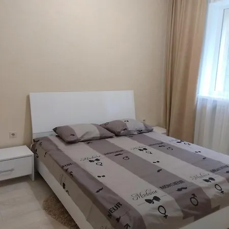 Apartments Near Dolphinarium تريسكافيتس الغرفة الصورة